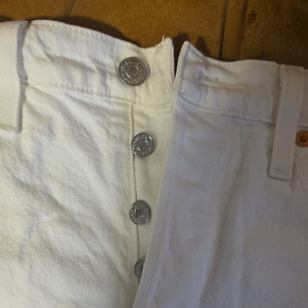 Levi's White Denim Cutoff Shorts - Picture 7 of 16